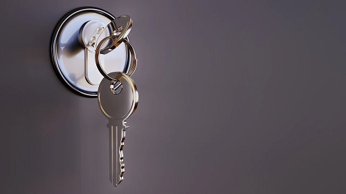 可視門鎖、指紋門鎖，到底哪個(gè)更適合普通家庭用戶？